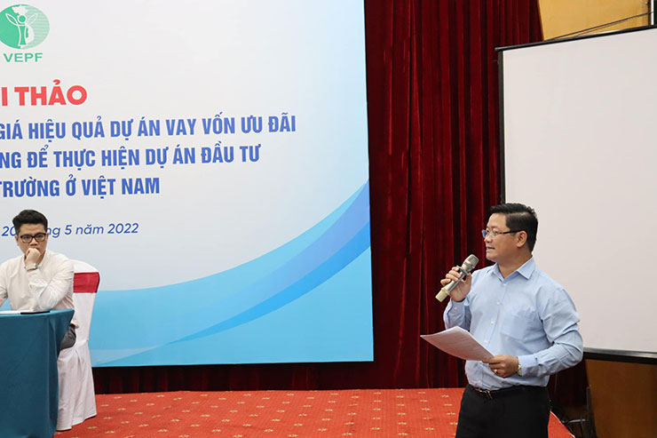 TS. Nguyễn Đình Trọng chia sẻ về công nghệ xử lý rác tại hội thảo các vấn đề về môi trường